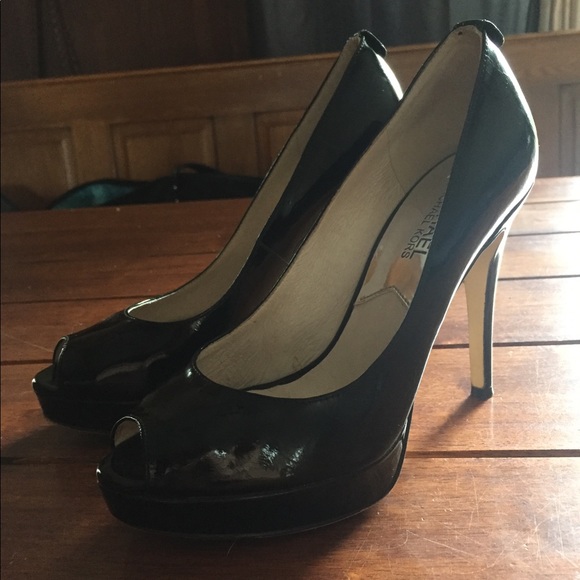 Michael Kors Black hight heels